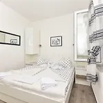 Bernarda Apartmán Makarská