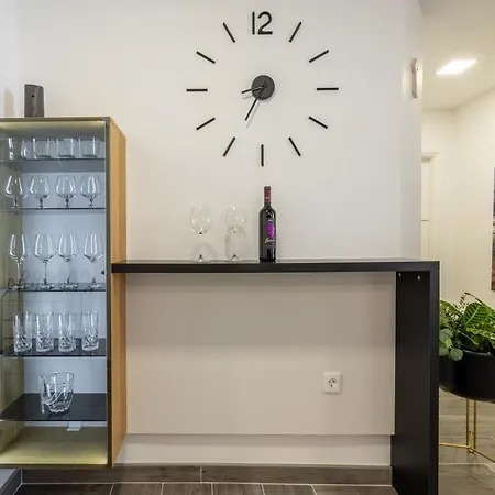Apartment Bernarda *