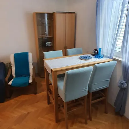 Bernarda Apartment *