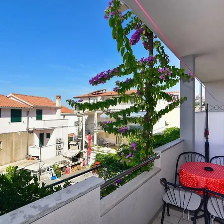 Bernarda Apartment *