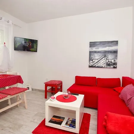 Apartment Bernarda *