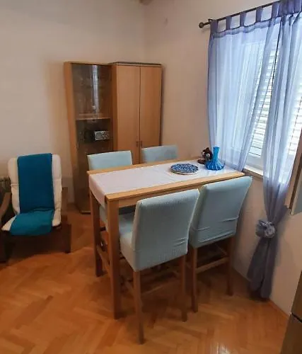 Daire Bernarda Makarska