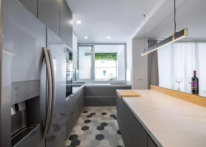 Daire Bernarda Makarska