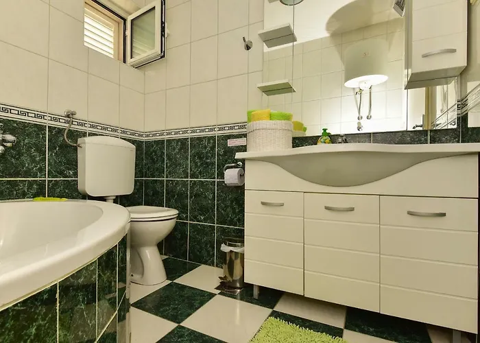 Bernarda * Макарська