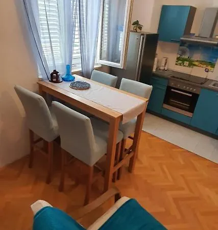 Lägenhet Bernarda Makarska